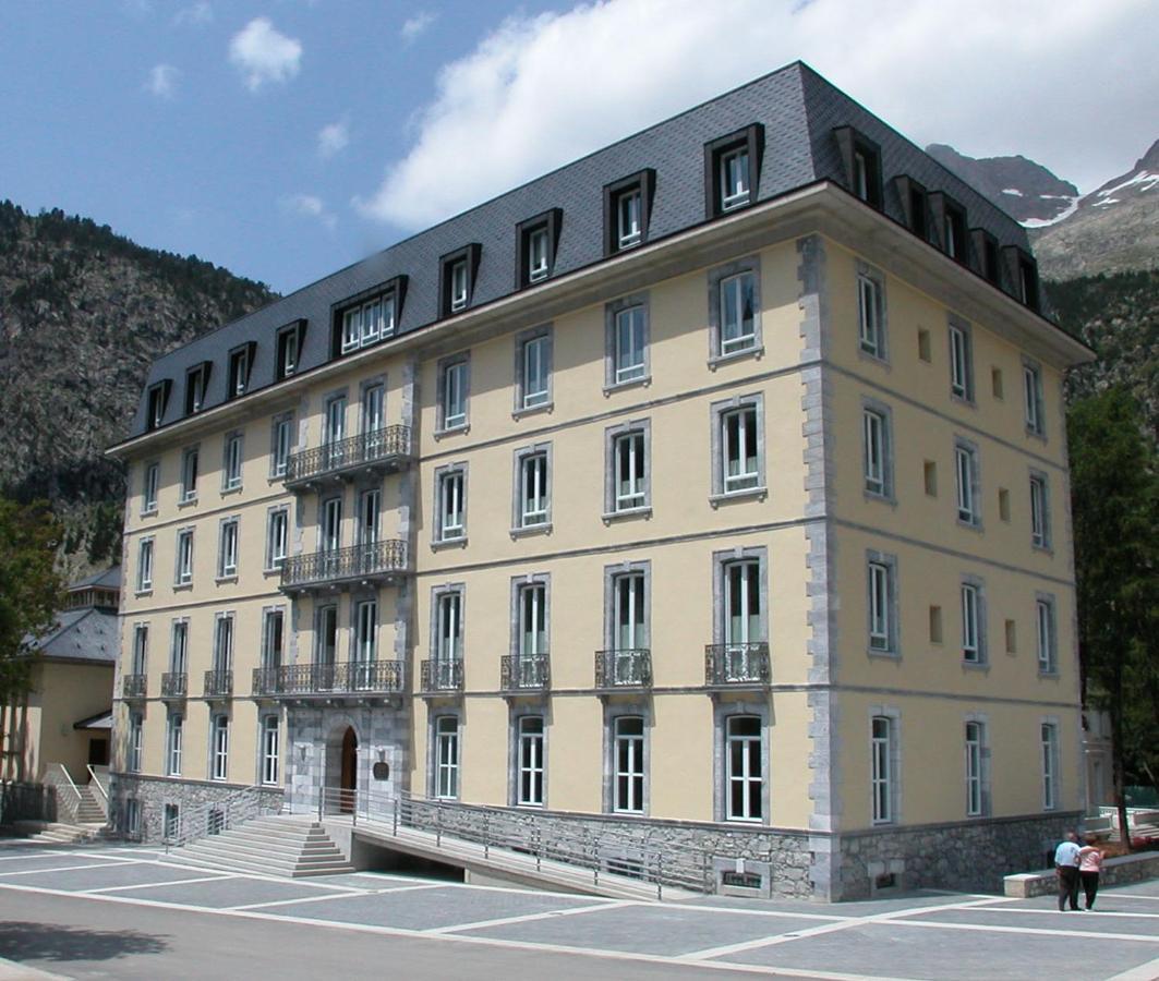 Gran Hotel - Balneario De パンティコサ エクステリア 写真