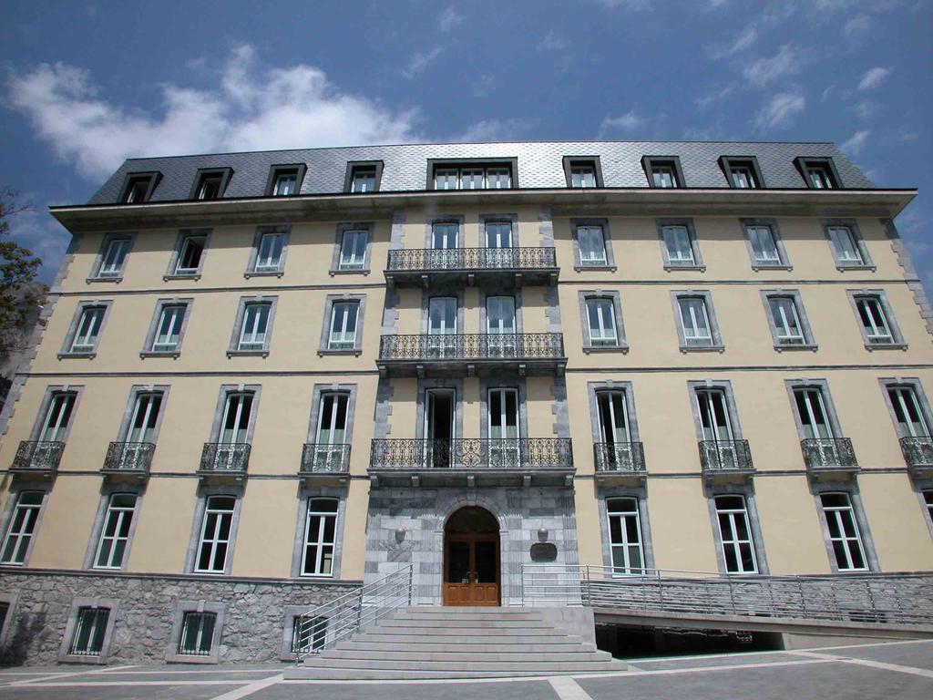 Gran Hotel - Balneario De パンティコサ エクステリア 写真